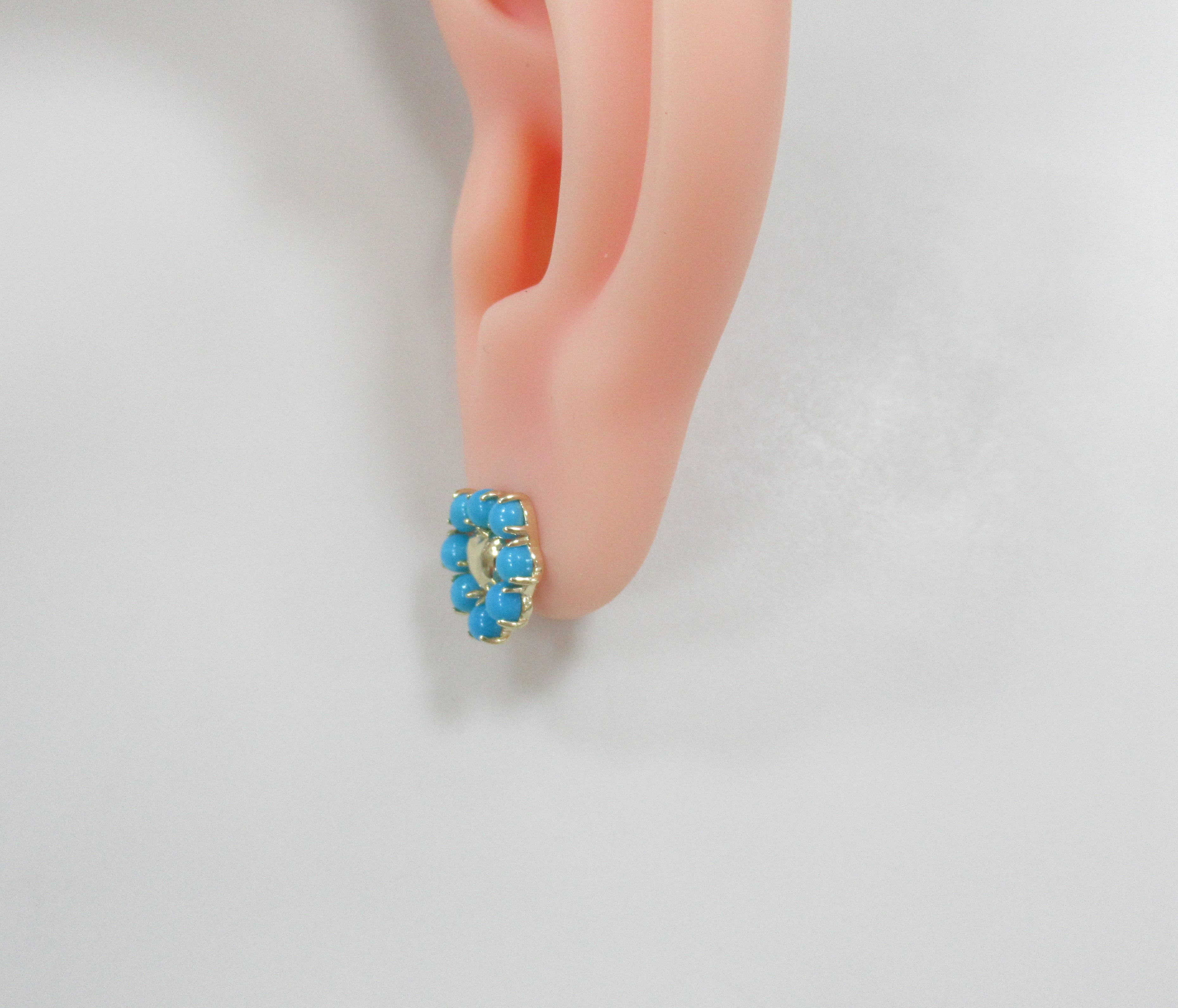 Серьги-пусеты из желтого золота с бирюзой "Сердца"